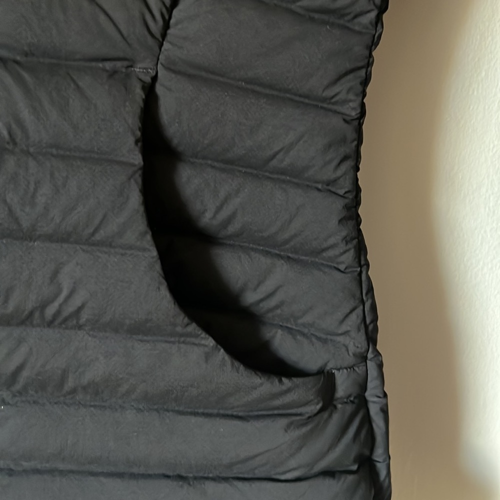 Lululemon Pack It Down Jacket - Picture 4 of 7